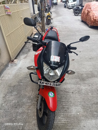 Red Honda CBF Stunner