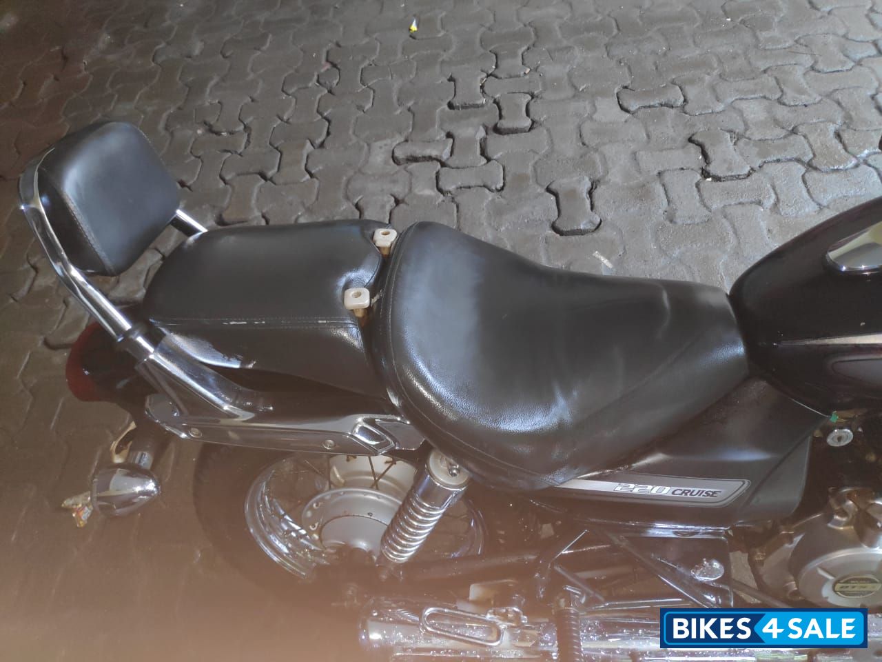 Bajaj Avenger Cruise 220