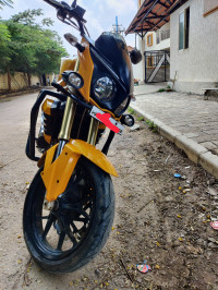 Mahindra Mojo