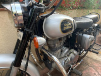 Royal Enfield Classic 350