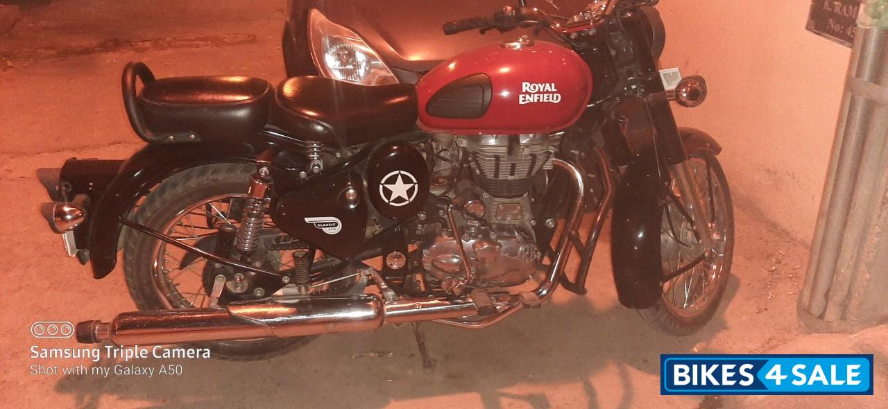 Royal Enfield Classic 350 Redditch Red