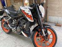 White KTM Duke 200