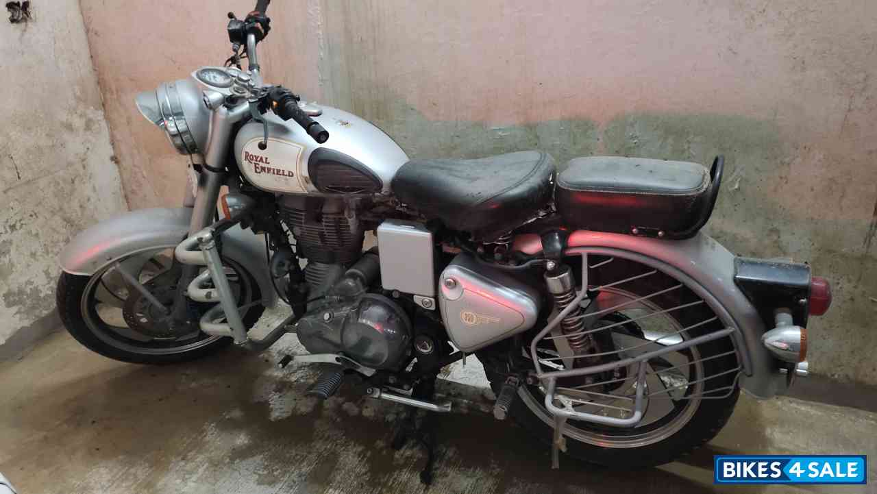 Royal Enfield Classic 350