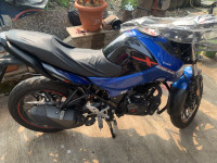 Blue Hero Xtreme 160R