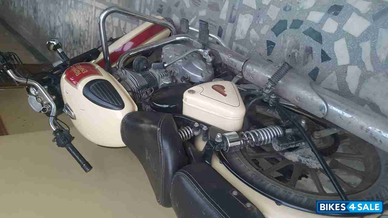 Royal Enfield Bullet 500