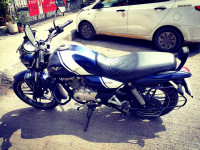 Bajaj V15