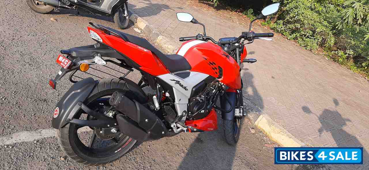 TVS Apache RTR 160 4V