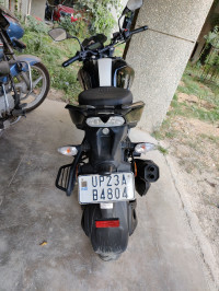 Black TVS Apache RTR 160 4V
