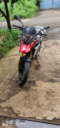 Racing Red BMW G 310 GS