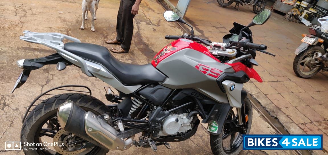 Racing Red BMW G 310 GS