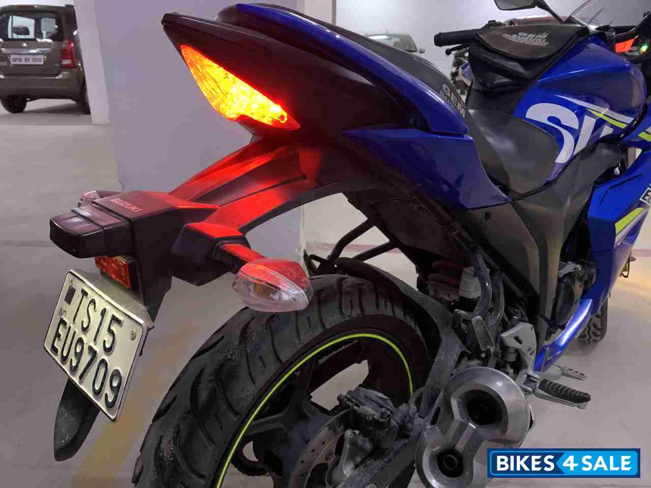 Triton Blue Suzuki Gixxer SF Fi