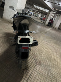 Black Yamaha YZF R15 V2