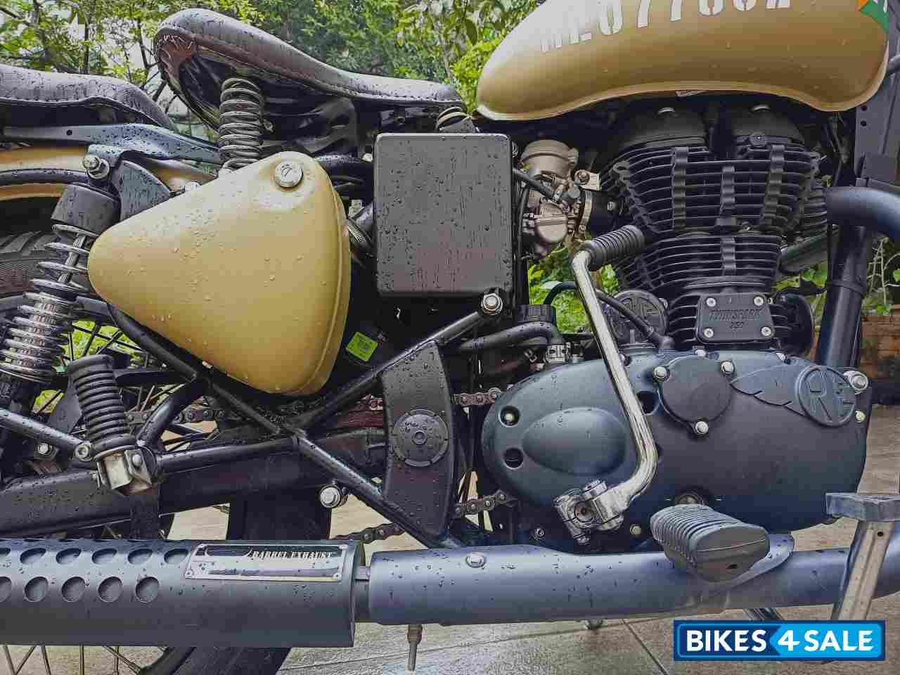 Sand Storm Signal Edition Royal Enfield Bullet 350