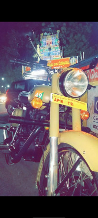 Sand Storm Signal Edition Royal Enfield Bullet 350