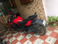Red Bajaj Dominar 400 Disc