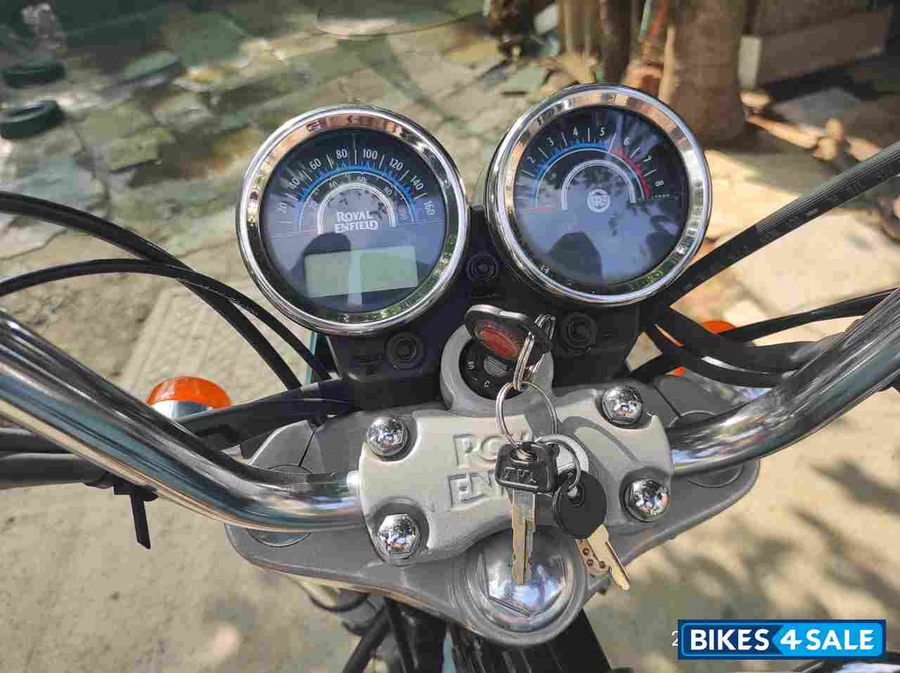 Asphalt Royal Enfield Thunderbird 500