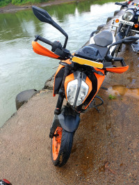 KTM Duke 390