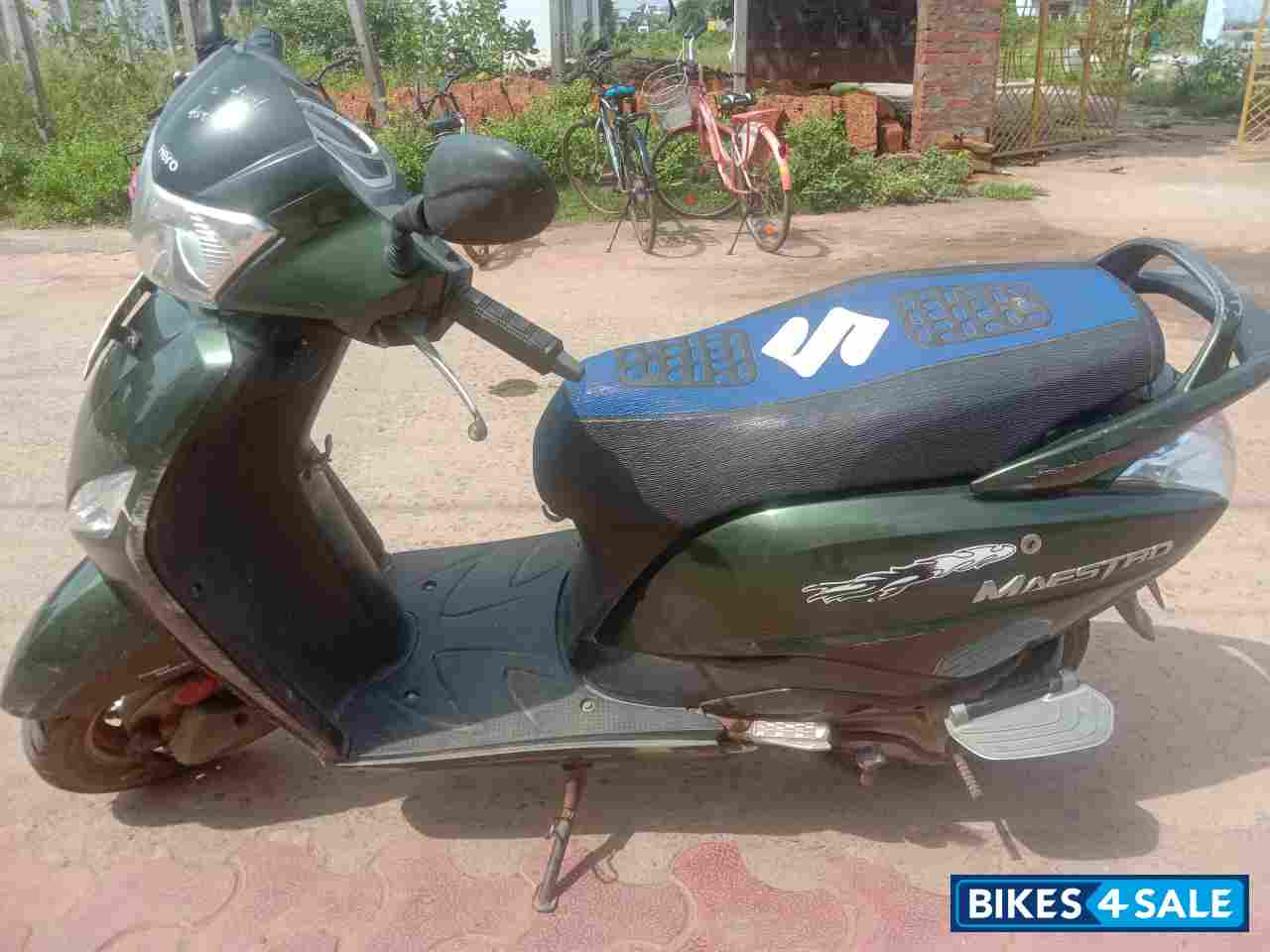 Dark Green Hero Maestro