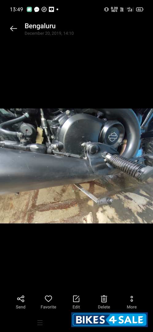 Black Harley Davidson Street 750