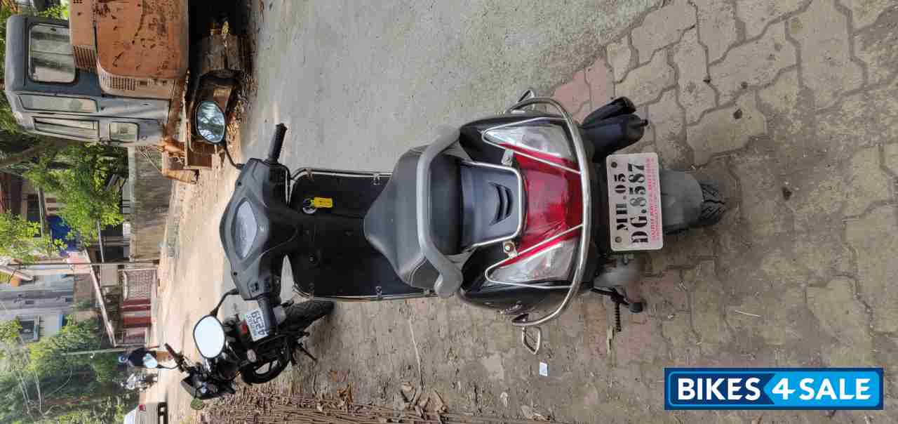 Gray Honda Activa 4G