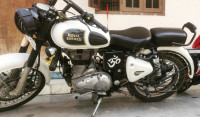 Royal Enfield Classic 350 2017 Model