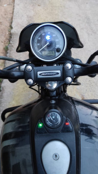 Black Ebony Bajaj Avenger Street 180