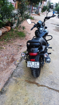 Black Ebony Bajaj Avenger Street 180