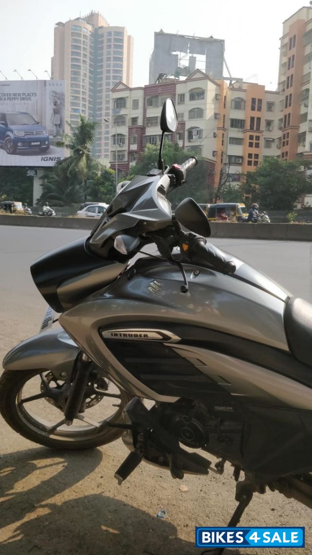 Suzuki Intruder 150
