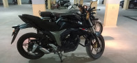 Black Suzuki Gixxer 150