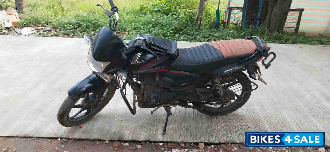 Black And Red Honda Shine Black And Red Honda Shine