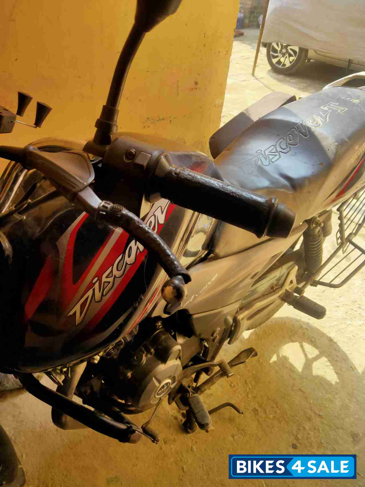 bajaj discover 100 front tyre price