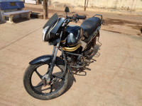 Black Mahindra Centuro