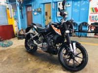 KTM Duke 200