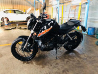 KTM Duke 200