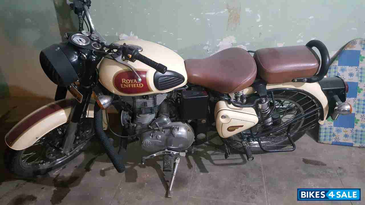 Royal Enfield Classic 500