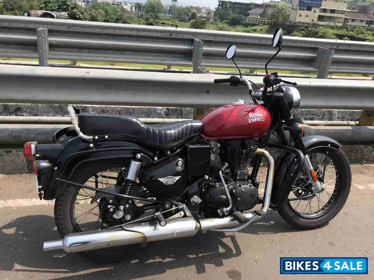 Royal Enfield Bullet 350 ES