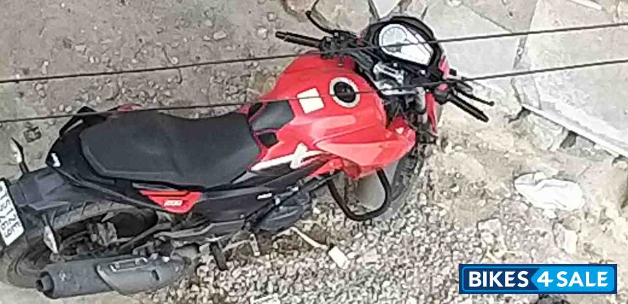 Red And Black Hero Xtreme 200R