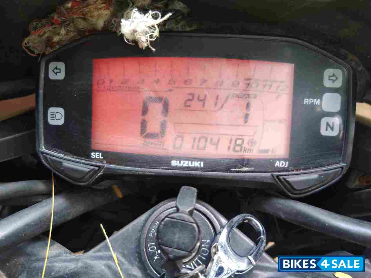 Grey Suzuki Gixxer SP Grey Suzuki Gixxer SP