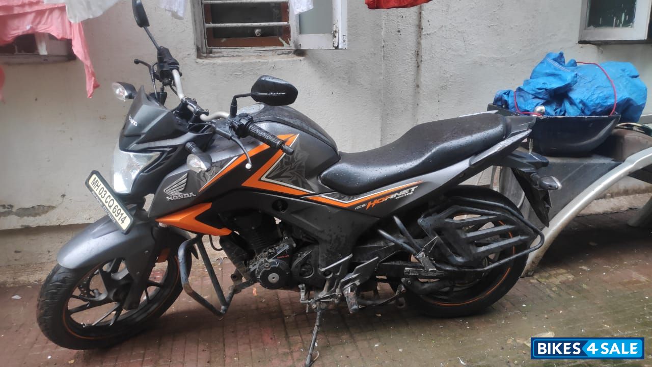 Honda CB Hornet 160R