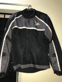 Black Suzuki Gixxer SF Fi