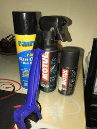 Black Suzuki Gixxer SF Fi