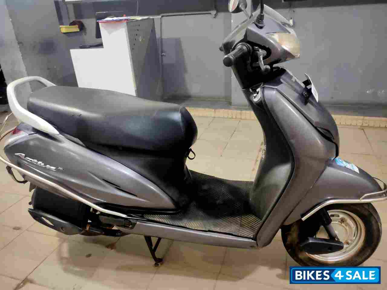 Grey Honda Activa 3G