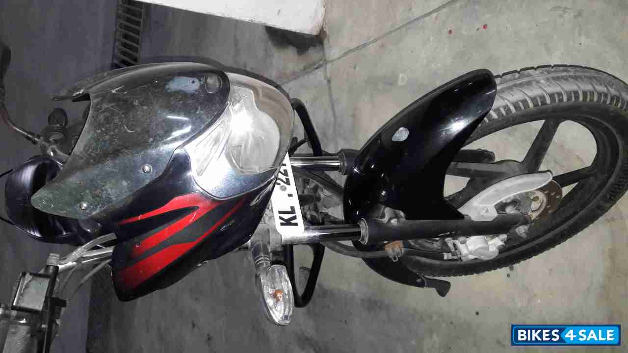 Bajaj Discover 125