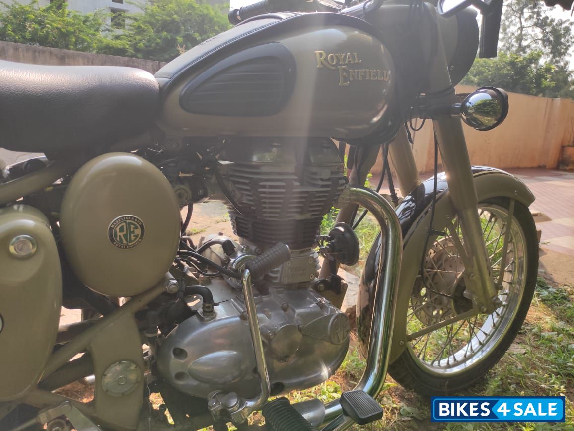 Royal Enfield Classic Desert Storm