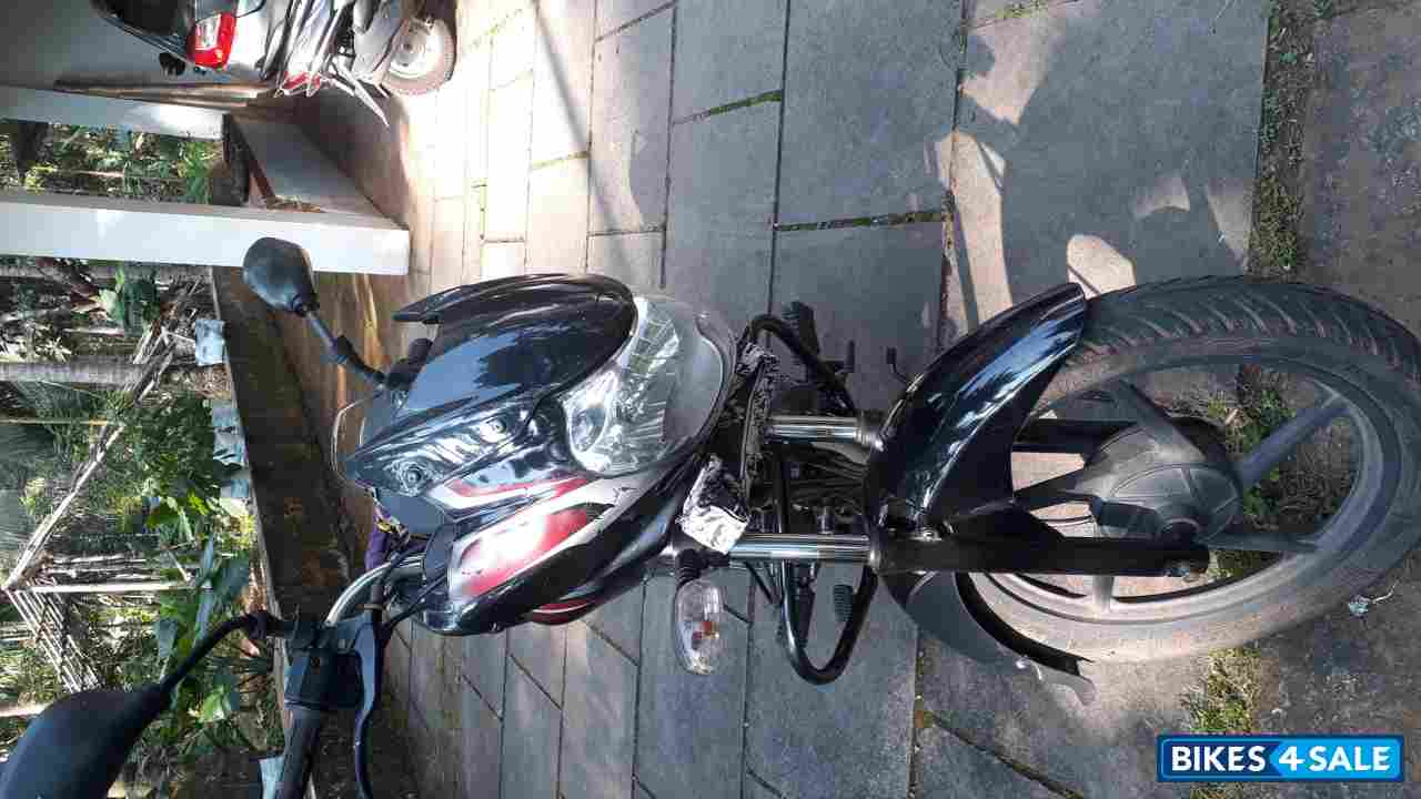 Black Bajaj Discover 100