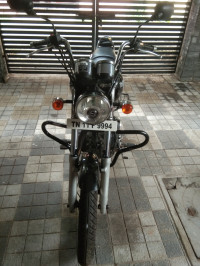Black Royal Enfield Thunderbird 350