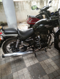 Black Royal Enfield Thunderbird 350