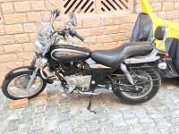 Auburn Black Bajaj Avenger Cruise 220 BS6