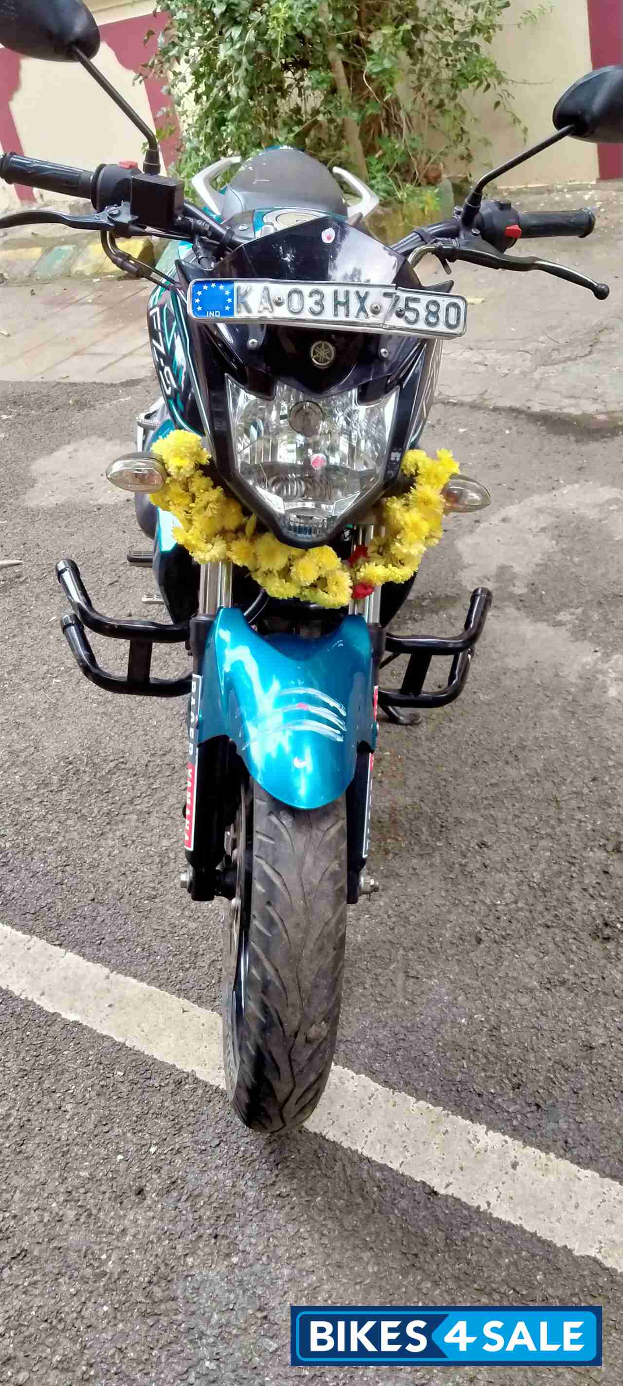 Black & Cyan Yamaha FZ-S FI V2