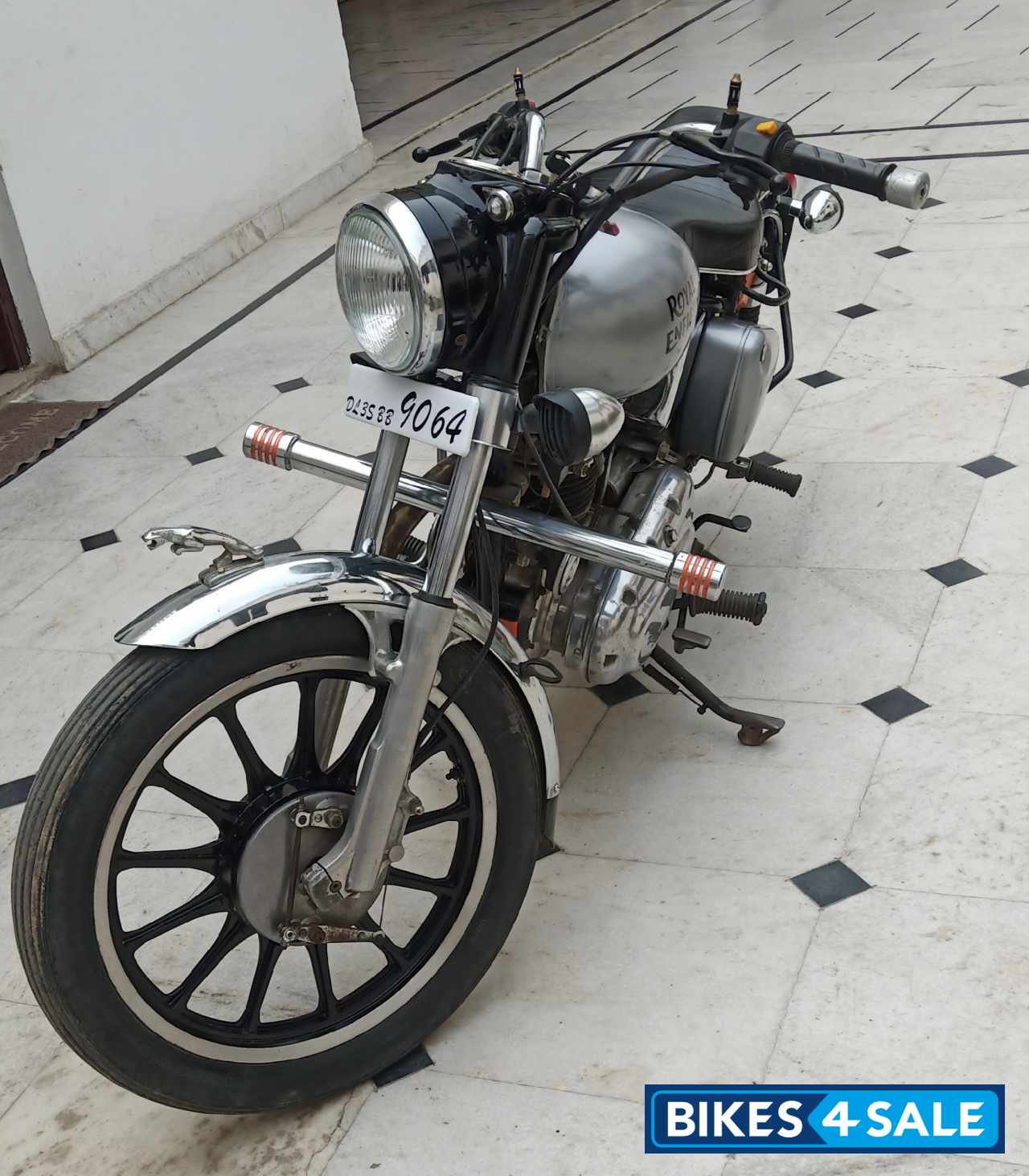 Silver Royal Enfield Bullet Electra